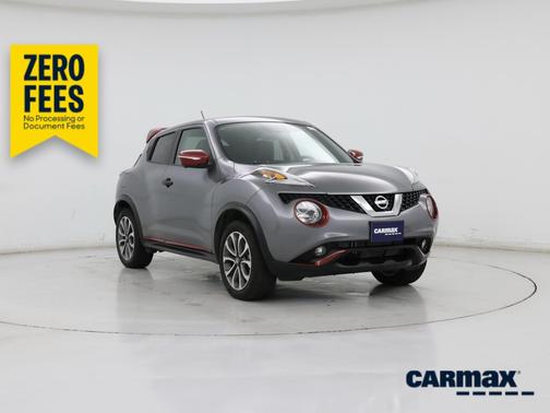 Gray 2017 Nissan Juke SL