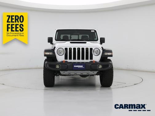 White 2021 Jeep Gladiator Mojave