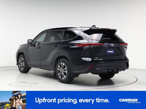 2022 Toyota Highlander Hybrid XLE