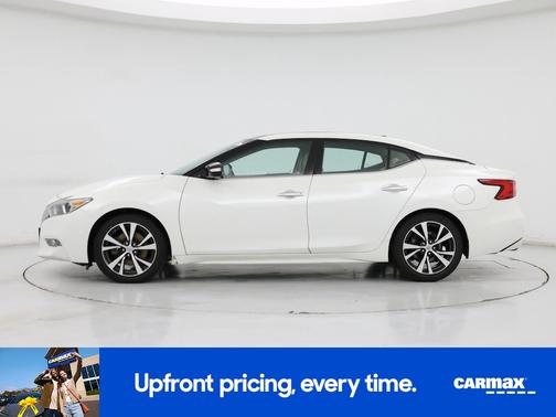 White 2017 Nissan Maxima SL