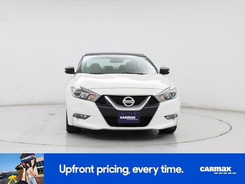 White 2017 Nissan Maxima SL