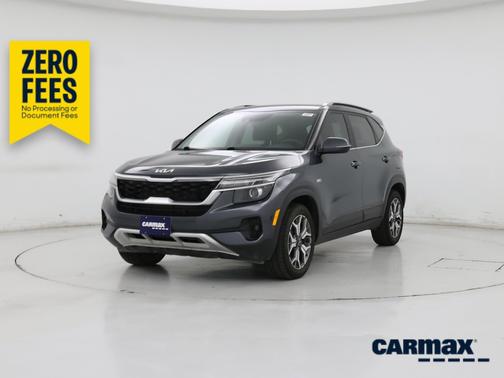Gray 2023 Kia Seltos EX
