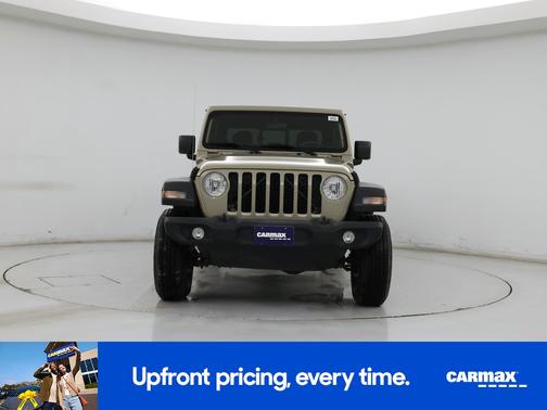 Tan 2020 Jeep Gladiator Sport