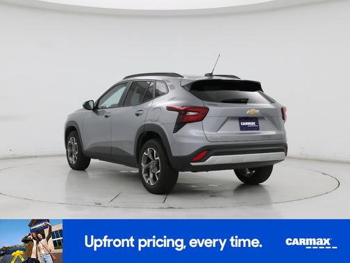 Gray 2025 Chevrolet Trax LT
