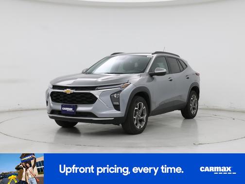 Gray 2025 Chevrolet Trax LT