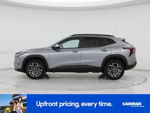 Gray 2025 Chevrolet Trax LT