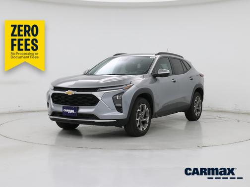 Gray 2025 Chevrolet Trax LT