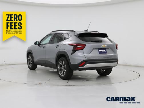 Gray 2025 Chevrolet Trax LT