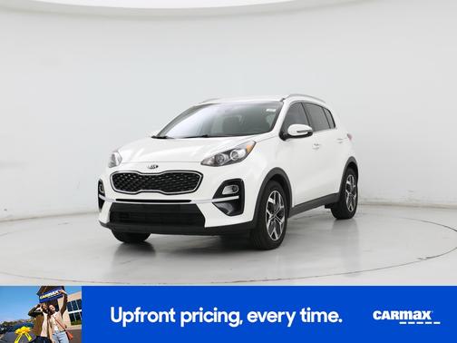 White 2021 Kia Sportage EX