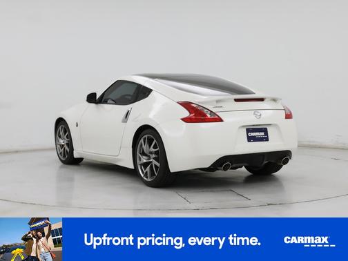 2014 Nissan 370Z Base (M6)