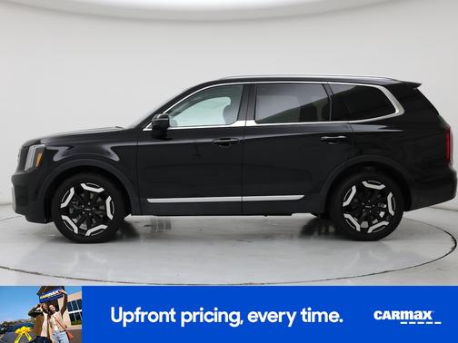 Black 2025 Kia Telluride S