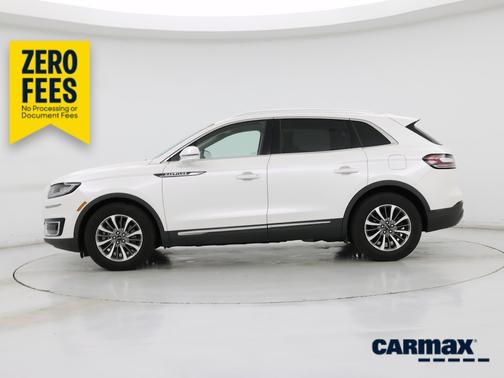 White 2019 Lincoln Nautilus Select