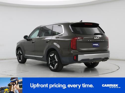 Green 2025 Kia Telluride S