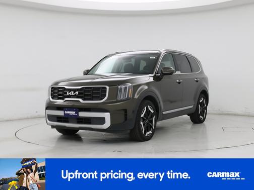 Green 2025 Kia Telluride S