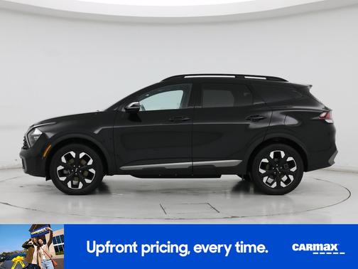 Black 2023 Kia Sportage Plug-In Hybrid X-Line