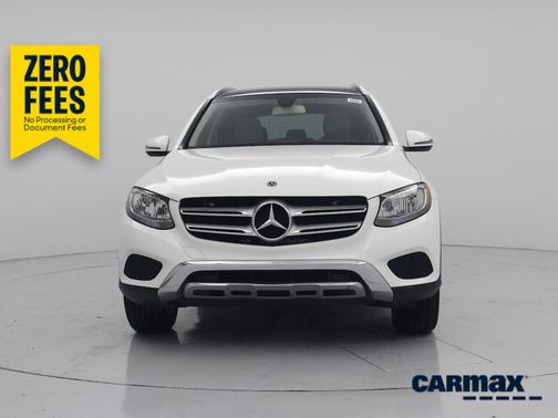 White 2018 Mercedes-Benz GLC 300