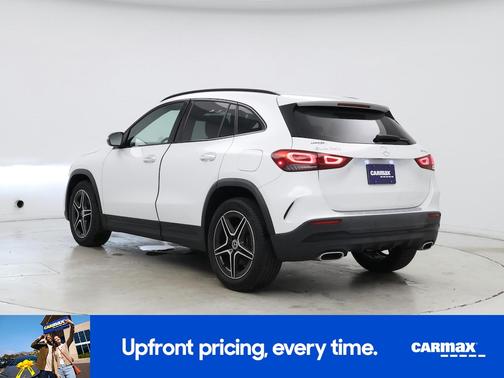 White 2022 Mercedes-Benz GLA 250