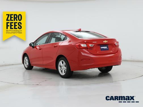 Red 2017 Chevrolet Cruze LT