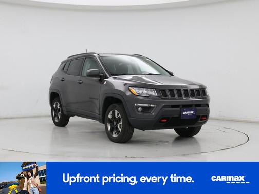 Gray 2018 Jeep Compass Trailhawk