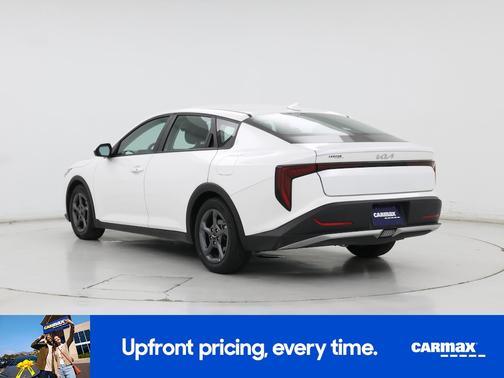 White 2025 Kia K4 LXS