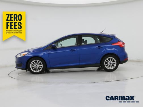 Blue 2018 Ford Focus SE