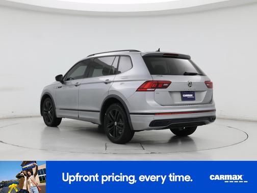Gray 2022 Volkswagen Tiguan SE R-Line Black