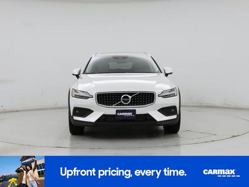 2020 Volvo V60 Cross Country T5