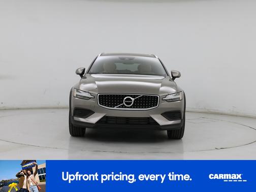 2020 Volvo V60 Cross Country T5