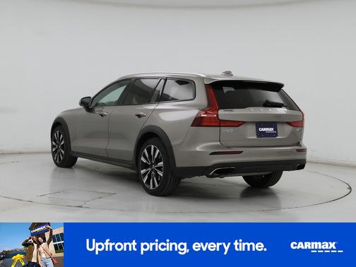 2020 Volvo V60 Cross Country T5