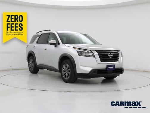 Silver 2025 Nissan Pathfinder SV