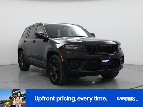 Black 2023 Jeep Grand Cherokee Altitude