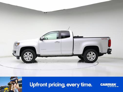 Silver 2017 Chevrolet Colorado LT