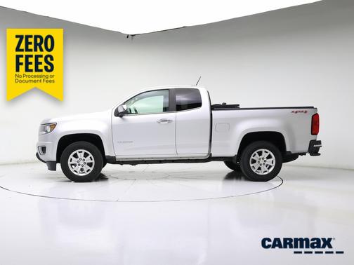 Silver 2017 Chevrolet Colorado LT
