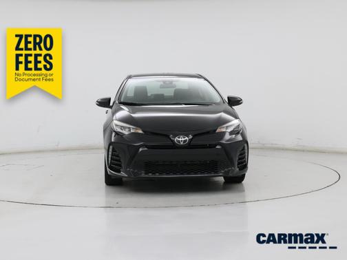 Black 2018 Toyota Corolla SE