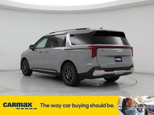 2025 Kia Carnival SX