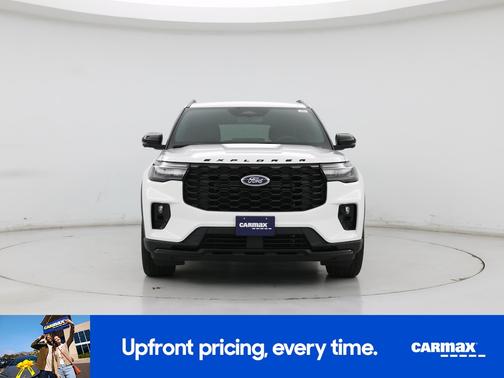 White 2025 Ford Explorer ST-Line