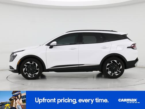 White 2024 Kia Sportage SX Prestige