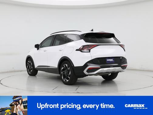 White 2024 Kia Sportage SX Prestige