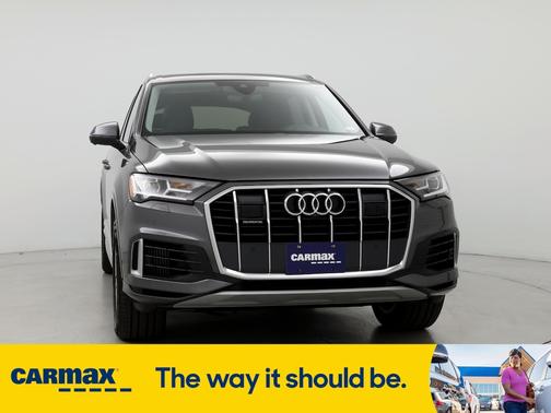 2022 Audi Q7 Premium Plus