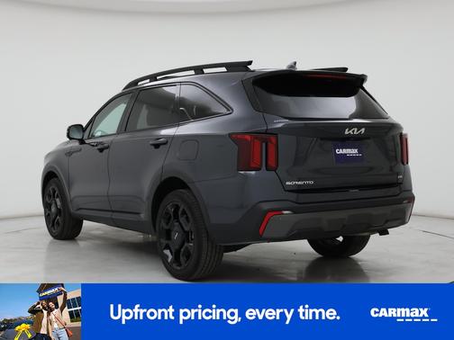 Gray 2024 Kia Sorento X-Line SX