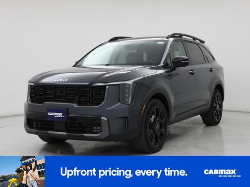 Gray 2024 Kia Sorento X-Line SX