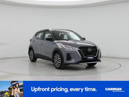 2022 Nissan Kicks SV