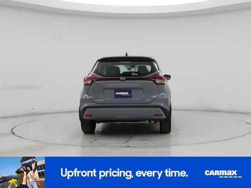 2022 Nissan Kicks SV