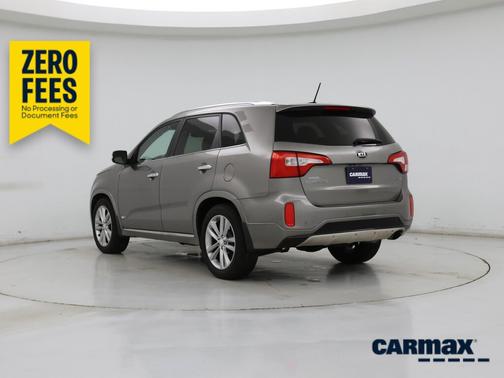 Gray 2015 Kia Sorento Limited