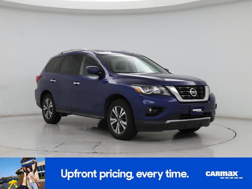 2018 Nissan Pathfinder SV
