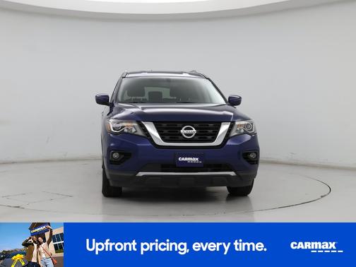 2018 Nissan Pathfinder SV