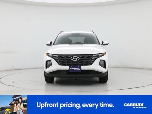 White 2024 Hyundai TUCSON SEL