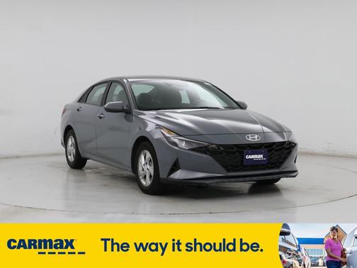 2023 Hyundai ELANTRA SE