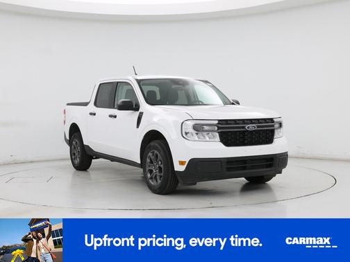 White 2023 Ford Maverick XLT