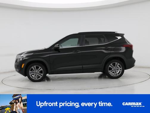 Black 2021 Kia Seltos S